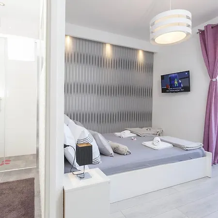 Marina * 马卡尔斯卡